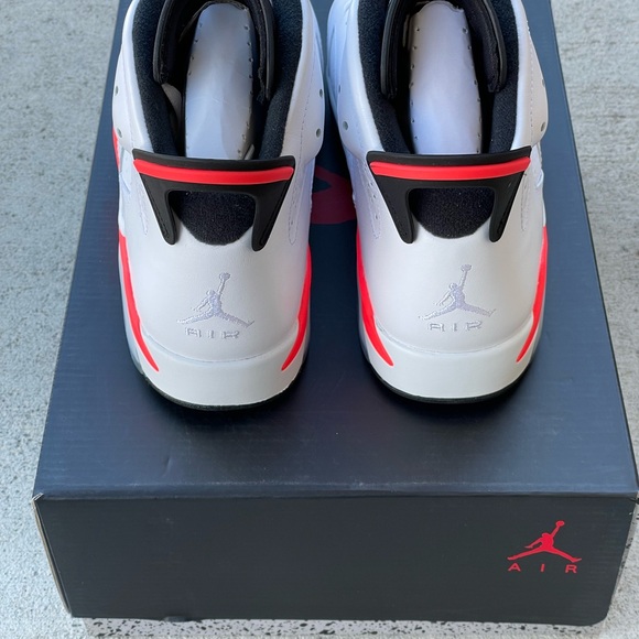Nike Air Jordan VI 6 “white infrared” size 8.5 - Picture 3 of 5